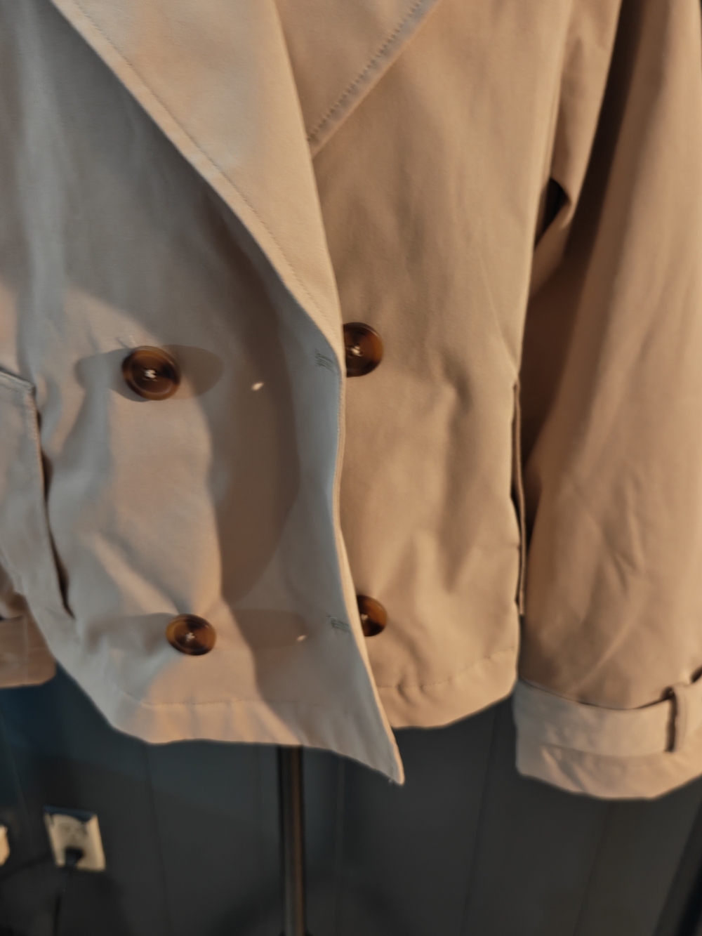 Rebecca Minkoff Khaki Cropped Double-Breasted Trench Jacket - Picture 3 of 8